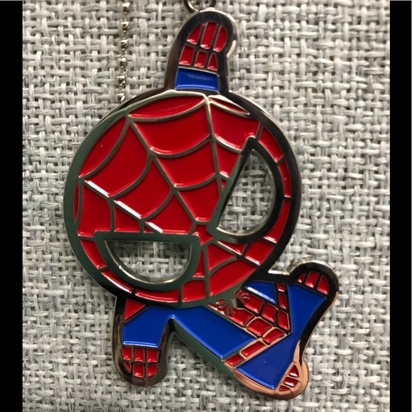 Marvel Metal Enamel Keychain (Spider-Man) - Picture 1 of 4